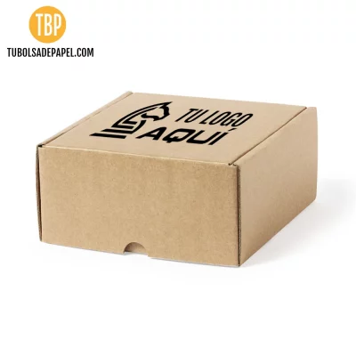 Caja de cartón presentación mediana personalizada